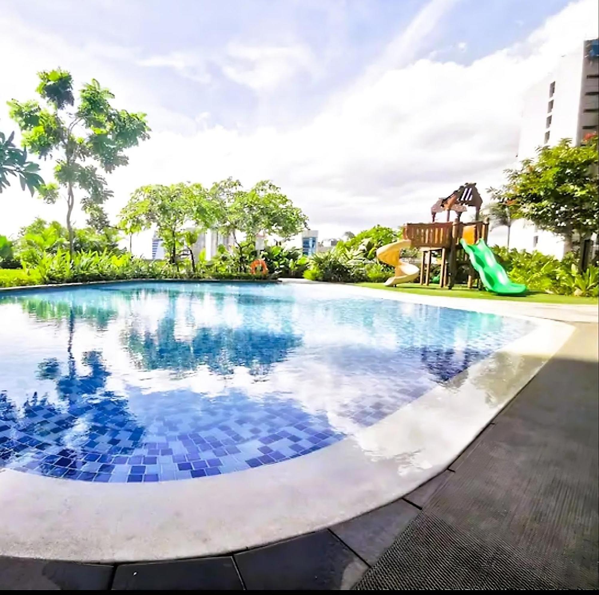 Air Residences Condominium Deluxe มะนิลา ภายนอก รูปภาพ