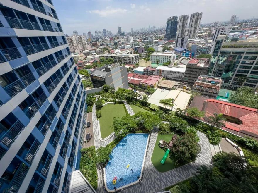 Air Residences Condominium Deluxe มะนิลา ภายนอก รูปภาพ